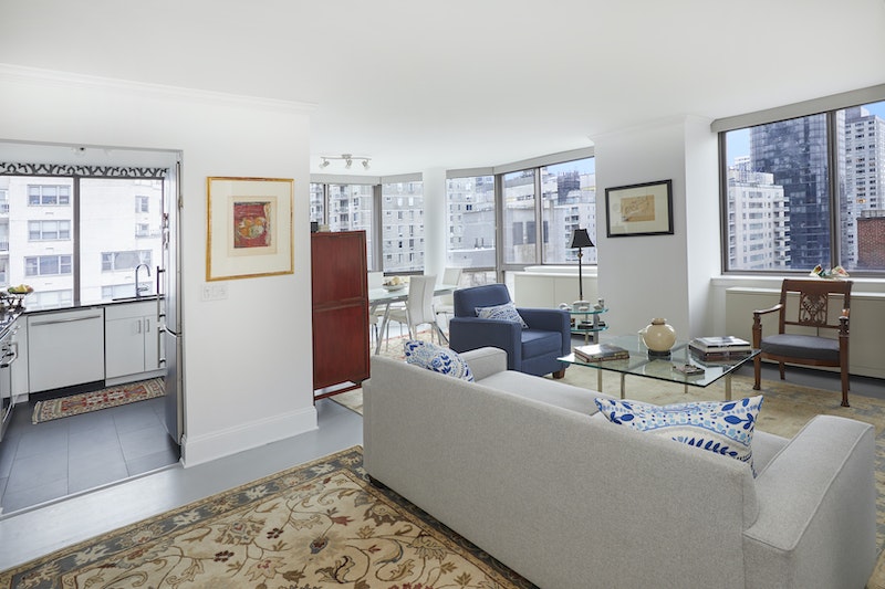 Property for Sale at 300 East 64th Street 19A, Upper East Side, Upper East Side, NYC - Bedrooms: 2 
Bathrooms: 2 
Rooms: 4  - $1,749,000