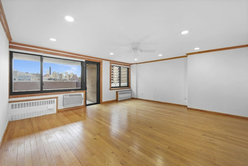 Property for Sale at 90 Gold Street 9D, Financial District, Downtown, NYC - Bedrooms: 2 
Bathrooms: 1 
Rooms: 4  - $995,000