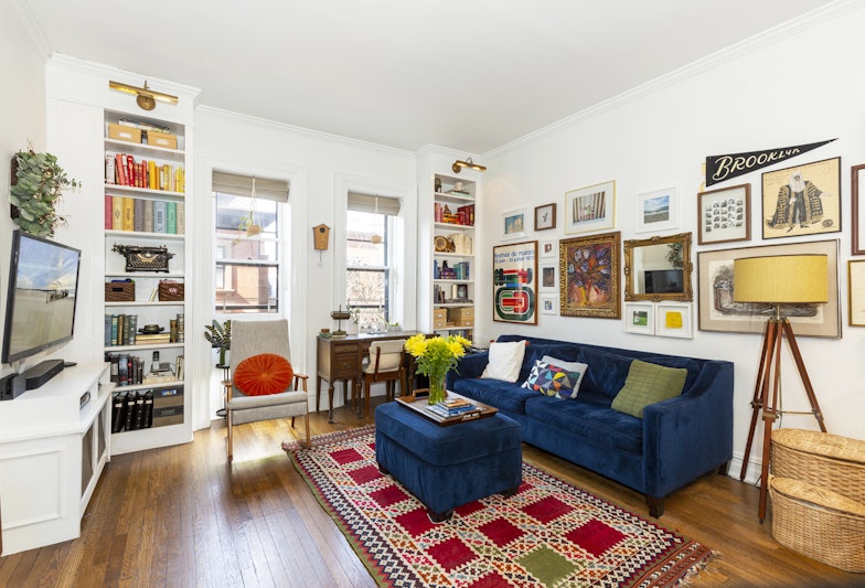 Property for Sale at 187 Hicks Street 3C, Brooklyn Heights, Brooklyn, New York - Bedrooms: 2 
Bathrooms: 2 
Rooms: 5  - $1,400,000