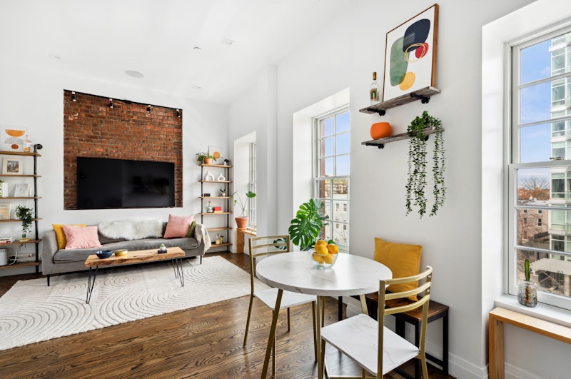 Property for Sale at 162 Washington Ave 4, Clinton Hill, Brooklyn, New York - Bedrooms: 2 
Bathrooms: 2 
Rooms: 5  - $1,200,000