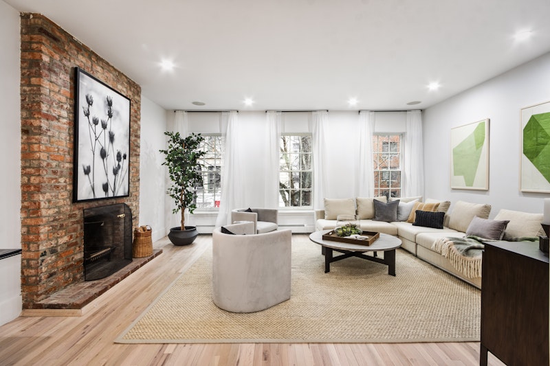 104 West 13th Street Triplex, Greenwich Village, Downtown, NYC - 4 Bedrooms  3.5 Bathrooms  11 Rooms - 