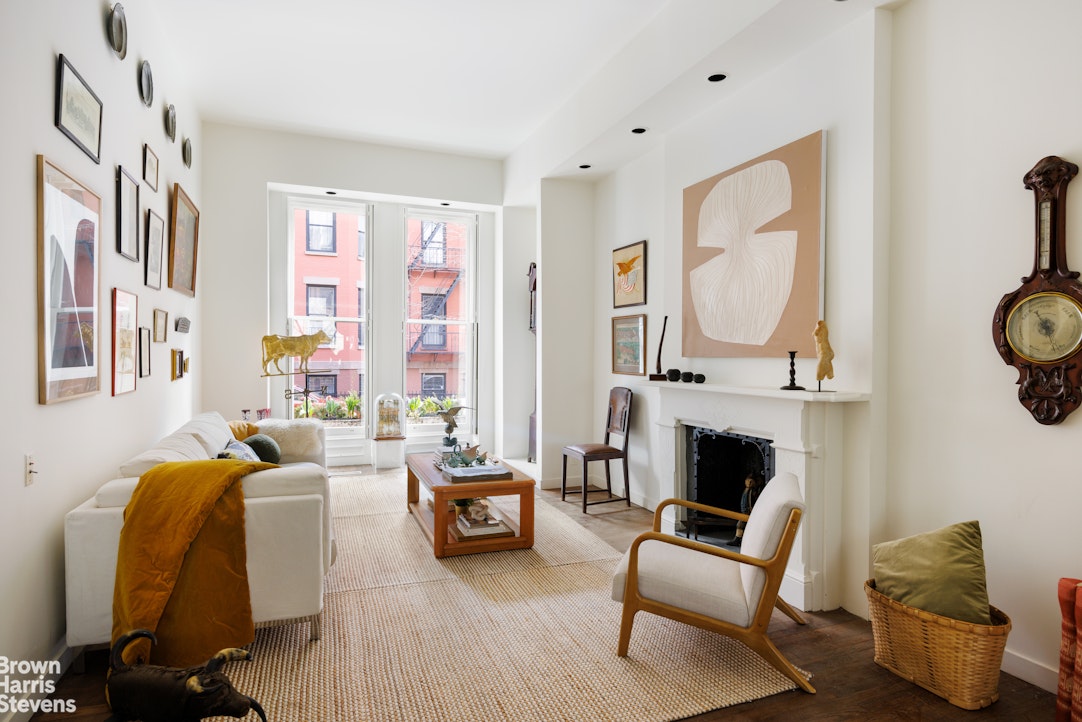 Photo 1 of 50 Garden Place, Brooklyn Heights, New York, $6,500,000, Web #: 22910259