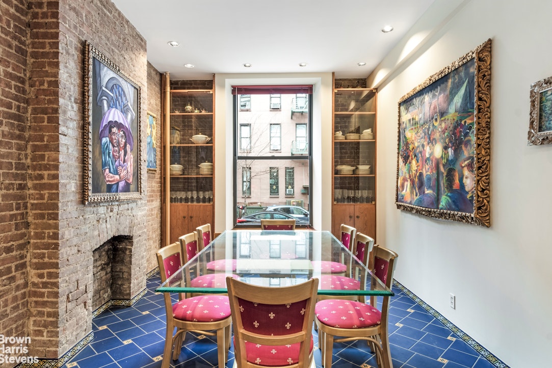 Photo 1 of 172 East 90th Street 1W, Upper East Side, NYC, $2,950,000, Web #: 22910867