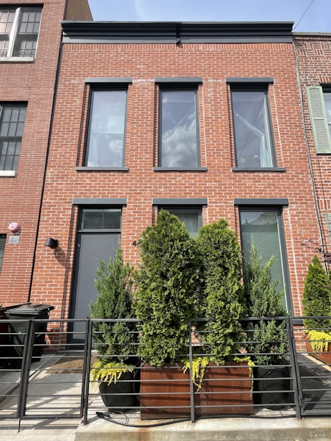 Property for Sale at 467 Carroll Street, Gowanus, Brooklyn, New York - Bedrooms: 3 
Bathrooms: 3 
Rooms: 5  - $2,795,000