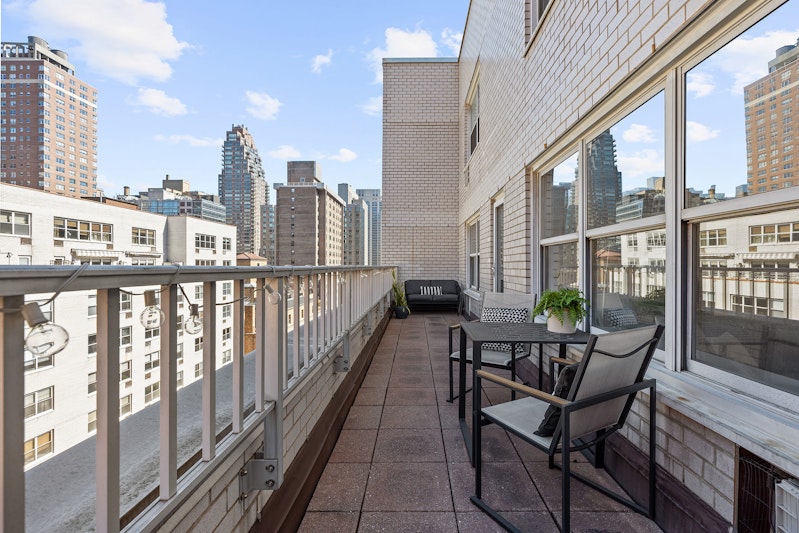Property for Sale at 310 East 70th Street 11S, Upper East Side, Upper East Side, NYC - Bedrooms: 1 
Bathrooms: 1 
Rooms: 3  - $799,000