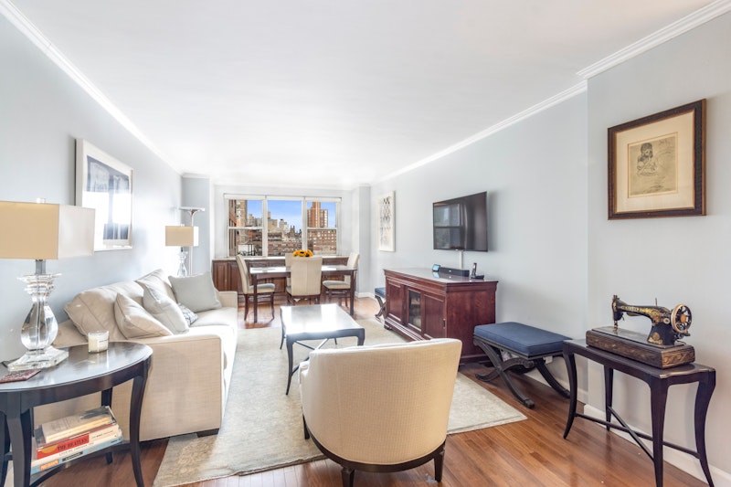 Property for Sale at 333 East 79th Street 20V, Upper East Side, Upper East Side, NYC - Bedrooms: 1 
Bathrooms: 1 
Rooms: 3  - $835,000