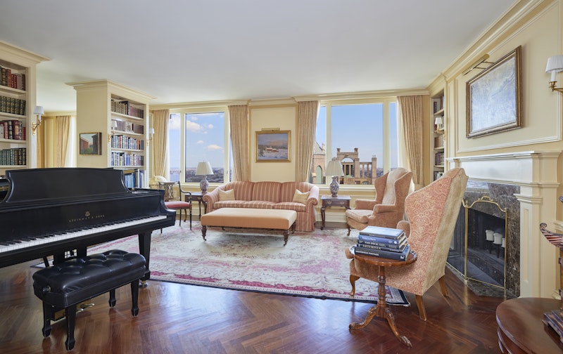 90 East End Avenue 21A, Upper East Side, Upper East Side, NYC - 5 Bedrooms  
4.5 Bathrooms  
11 Rooms - 