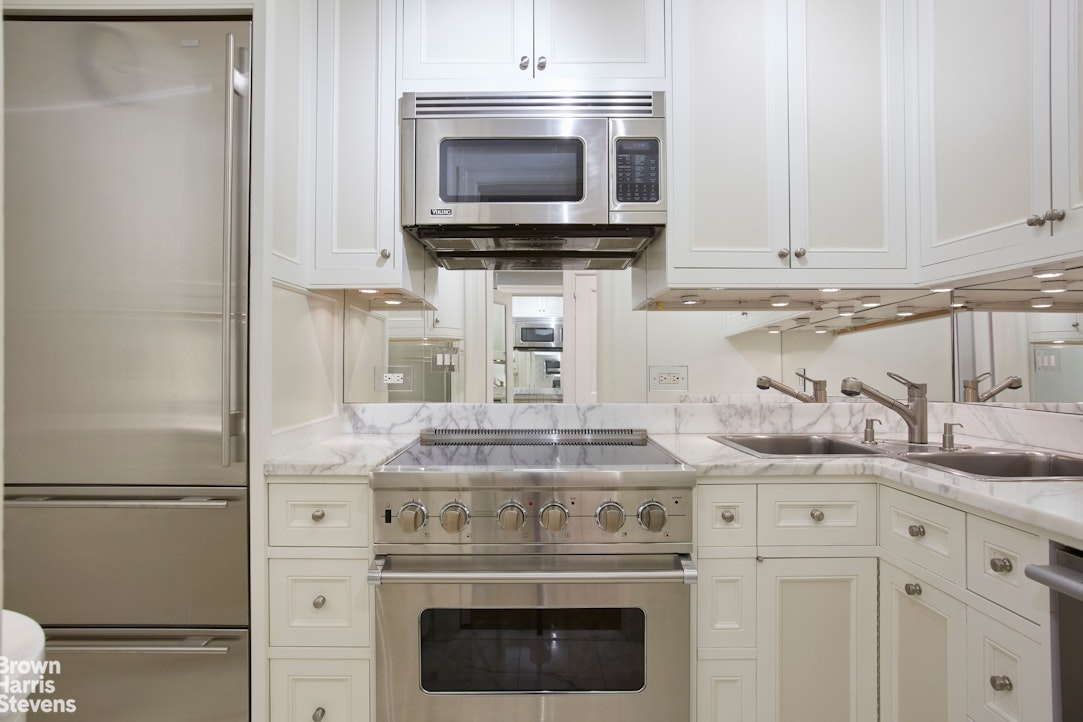 15 East 82nd Street, #TRIPLEX