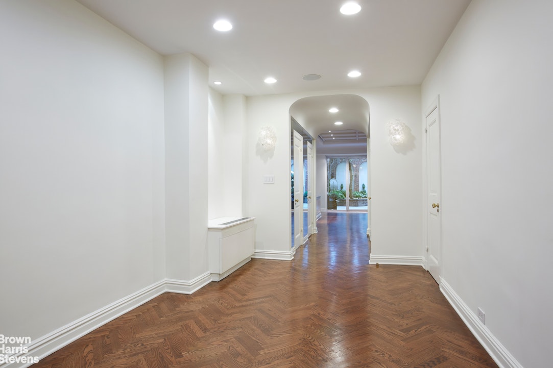 15 East 82nd Street, #TRIPLEX