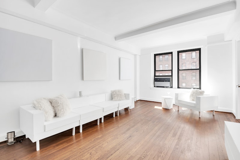 Property for Sale at 425 East 86th Street 8B, Upper East Side, Upper East Side, NYC - Bedrooms: 1 
Bathrooms: 1 
Rooms: 3.5 - $579,000