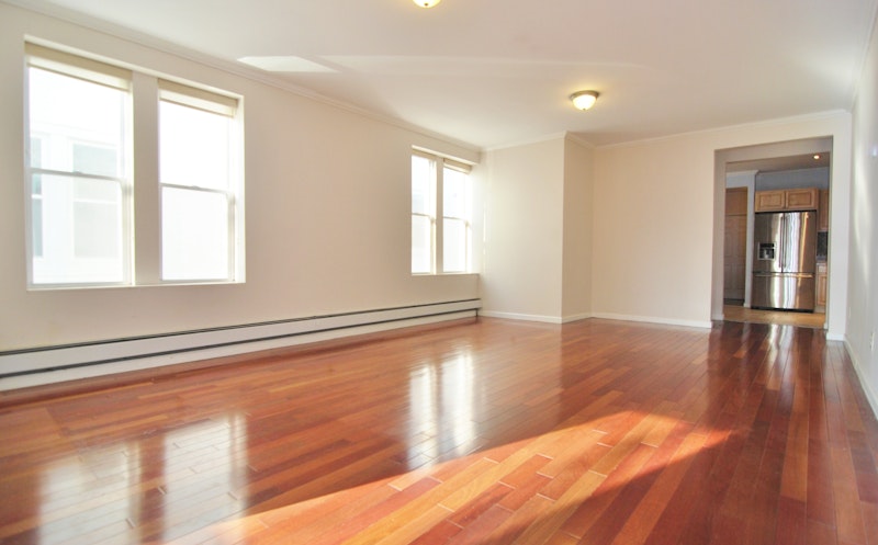 Rental Property at 1706 11th Avenue 1, Windsor Terrace, Brooklyn, New York - Bedrooms: 3 
Bathrooms: 2 
Rooms: 8  - $5,800 MO.