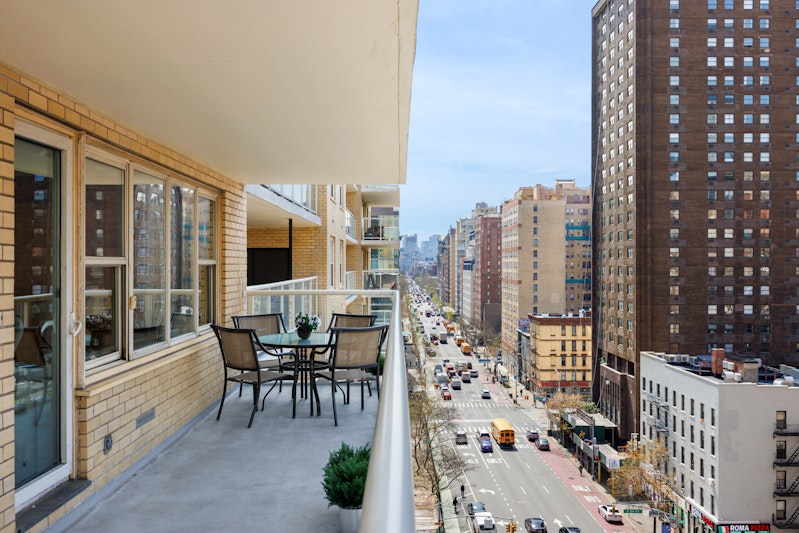 Property for Sale at 305 East 24th Street 11C, Gramercy Park, Downtown, NYC - Bedrooms: 2 
Bathrooms: 2 
Rooms: 5  - $1,600,000