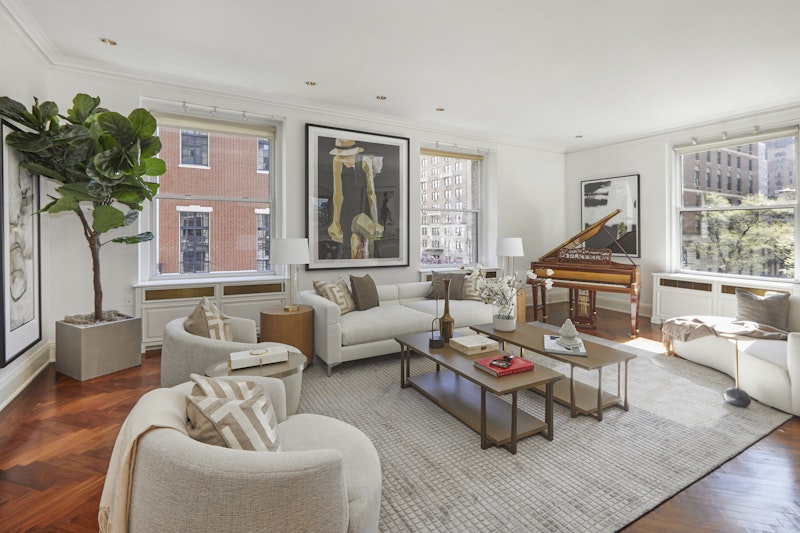 Property for Sale at 550 Park Avenue 3E, Upper East Side, Upper East Side, NYC - Bedrooms: 4 
Bathrooms: 3.5 
Rooms: 12  - $7,750,000