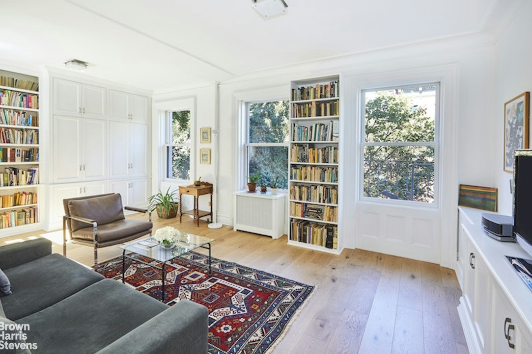 Photo 1 of 126 West 11th Street 42, West Village, NYC, $1,695,000, Web #: 22983410