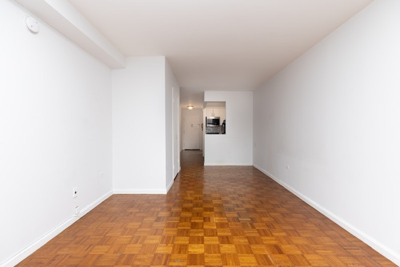 Rental Property at 222 West 14th Street 6M, West Village, Downtown, NYC - Bathrooms: 1 
Rooms: 2  - $3,800 MO.