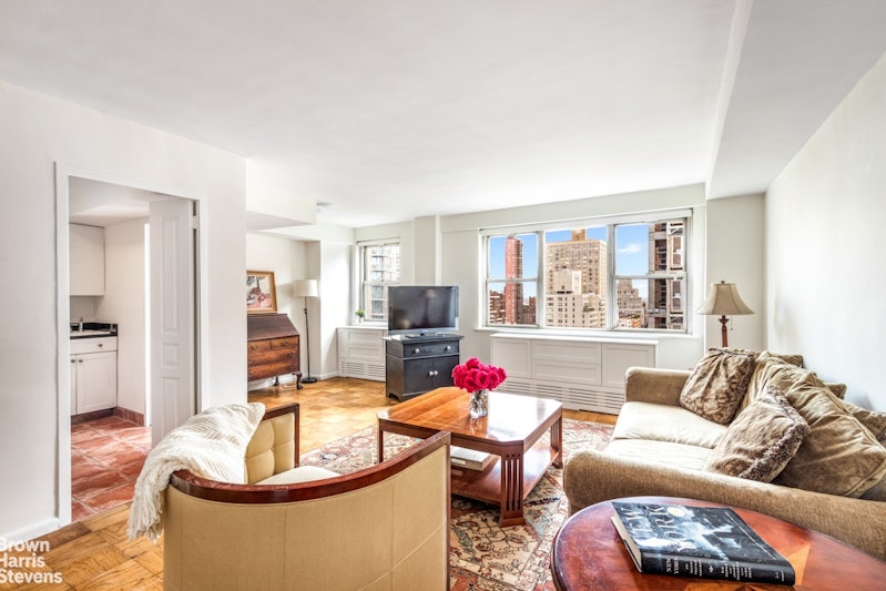 Property for Sale at 340 East 80th Street 21G, Upper East Side, Upper East Side, NYC - Bedrooms: 1 
Bathrooms: 1 
Rooms: 3  - $725,000