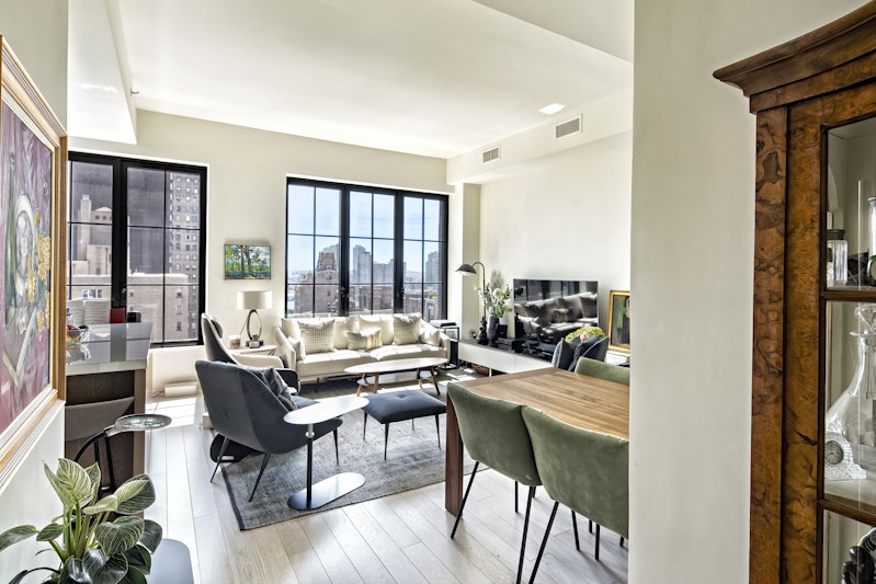 959 First Avenue 17C, Midtown East, Midtown East, NYC - 2 Bedrooms  
2 Bathrooms  
4.5 Rooms - 