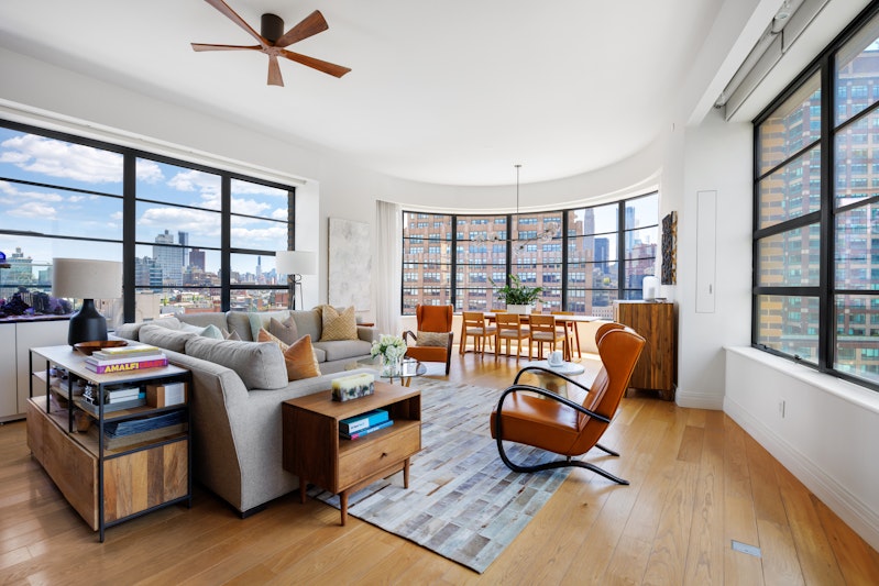 Property for Sale at 10 Sullivan Street 10A, Soho, Downtown, NYC - Bedrooms: 3 
Bathrooms: 3.5 
Rooms: 5  - $9,299,000