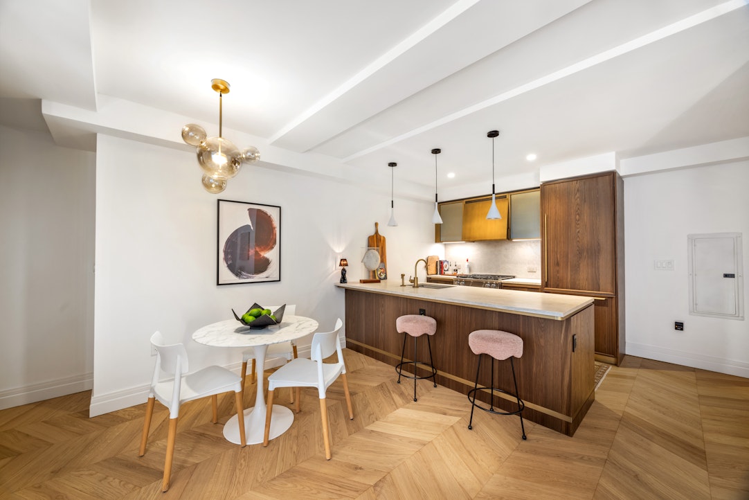 393 West End Avenue 1D Upper West Side New York NY 10024