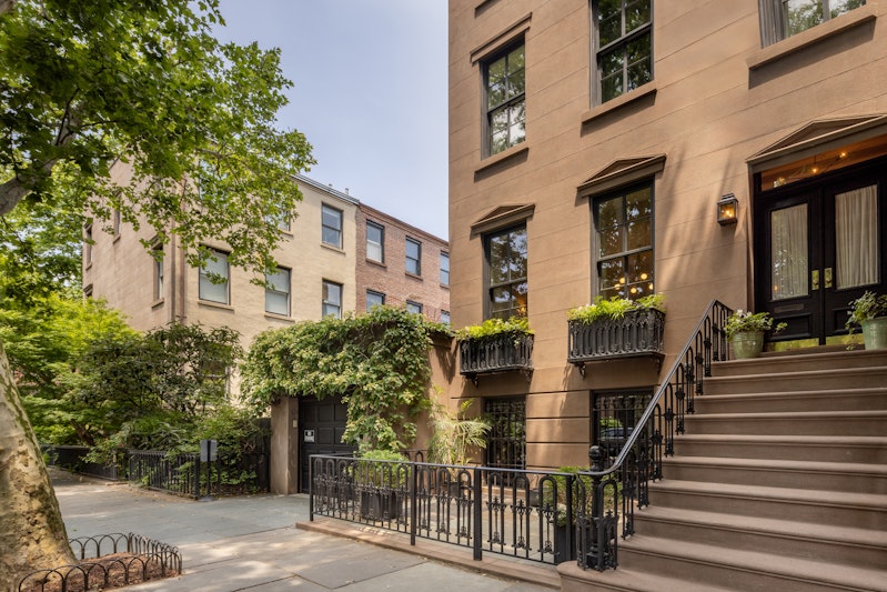 Property for Sale at 219 Kane Street, Cobble Hill, Brooklyn, New York - Bedrooms: 5 
Bathrooms: 3.5 
Rooms: 12  - $11,000,000