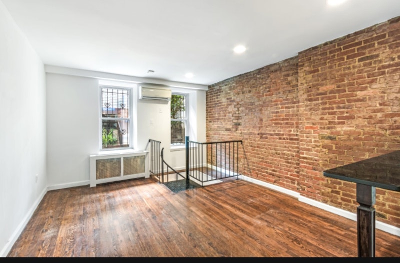 Rental Property at 123 West 92nd Street 1, Upper West Side, Upper West Side, NYC - Bathrooms: 2 
Rooms: 3  - $3,000 MO.