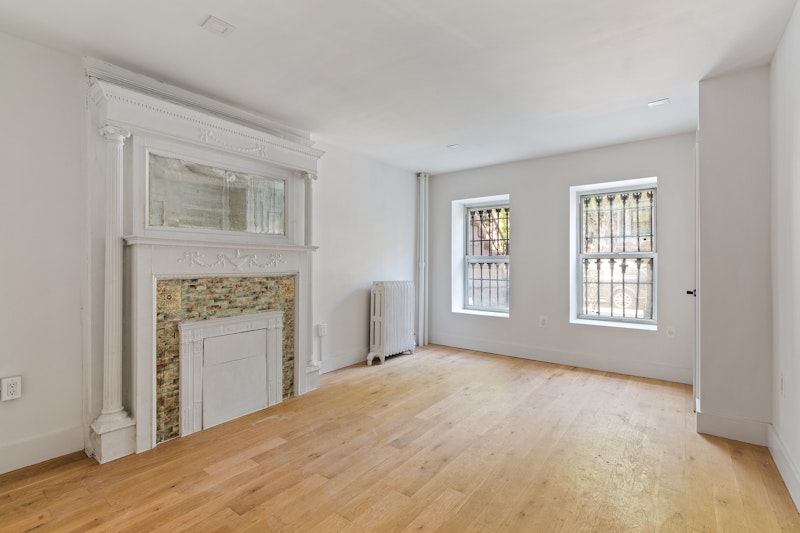 Rental Property at 522 Putnam Avenue 1, Stuyvesant Heights, Brooklyn, New York - Bedrooms: 2 
Bathrooms: 2 
Rooms: 3  - $3,850 MO.