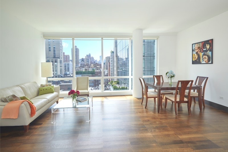 151 East 85th Street 10K, Upper East Side, Upper East Side, NYC - 2 Bedrooms  
2 Bathrooms  
5 Rooms - 