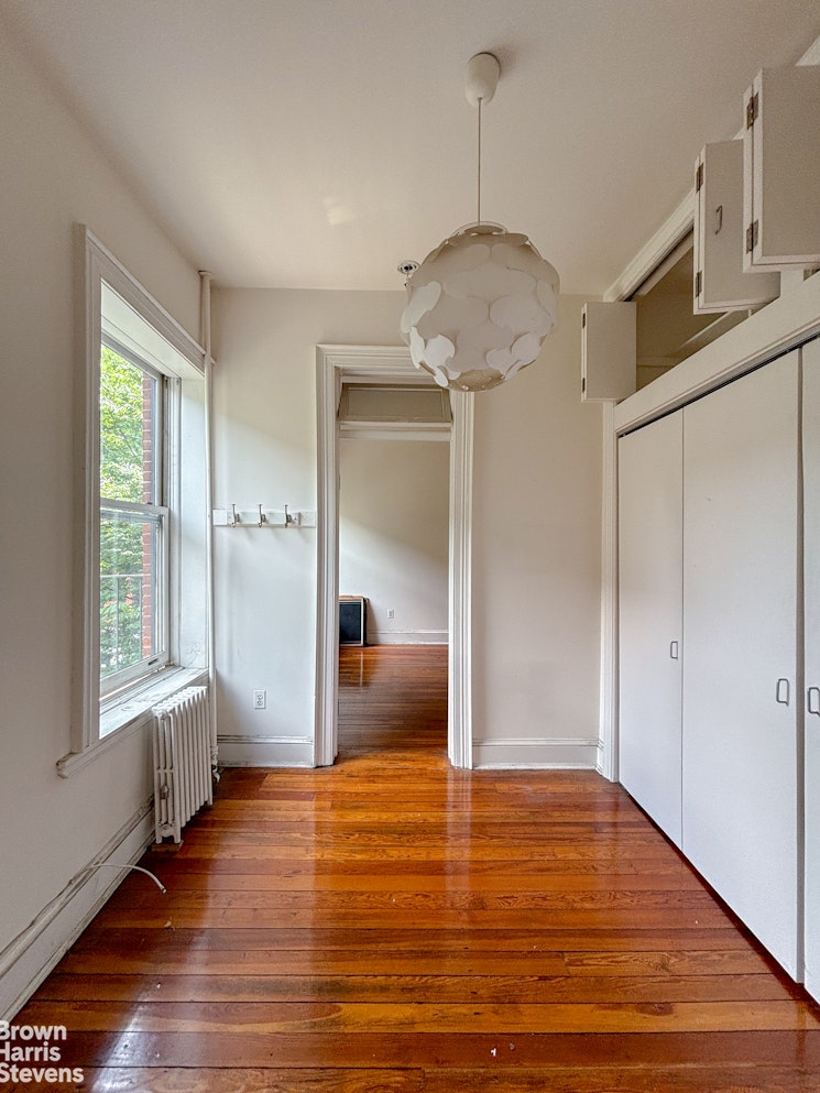 316 Henry Street, #4