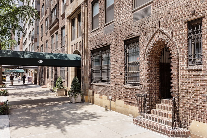 419 East 57th Street Mais/East, Midtown East, Midtown East, NYC - 3 Bedrooms  
2.5 Bathrooms  
6 Rooms - 