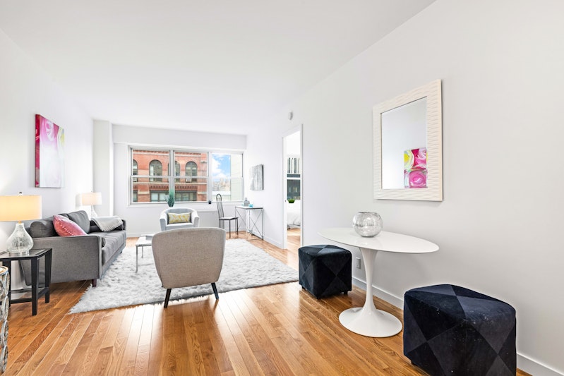 520 East 72nd Street 11D, Upper East Side, Upper East Side, NYC - 1 Bedrooms  
1 Bathrooms  
3 Rooms - 