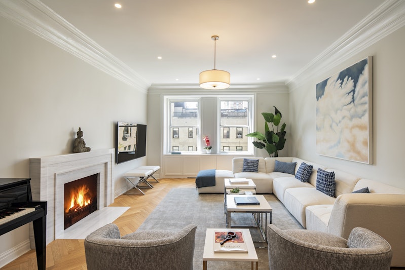 210 West 90th Street 12B, Upper West Side, Upper West Side, NYC - 4 Bedrooms  
3 Bathrooms  
7 Rooms - 