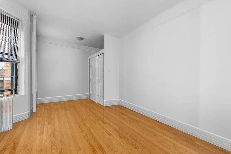 Rental Property at 104 West 96th Street 28, Upper West Side, Upper West Side, NYC - Bedrooms: 1 
Bathrooms: 1 
Rooms: 3  - $2,650 MO.