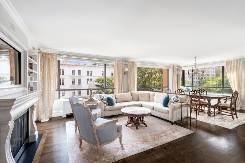 190 East 72nd Street 4D, Upper East Side, Upper East Side, NYC - 4 Bedrooms  
4 Bathrooms  
7 Rooms - 