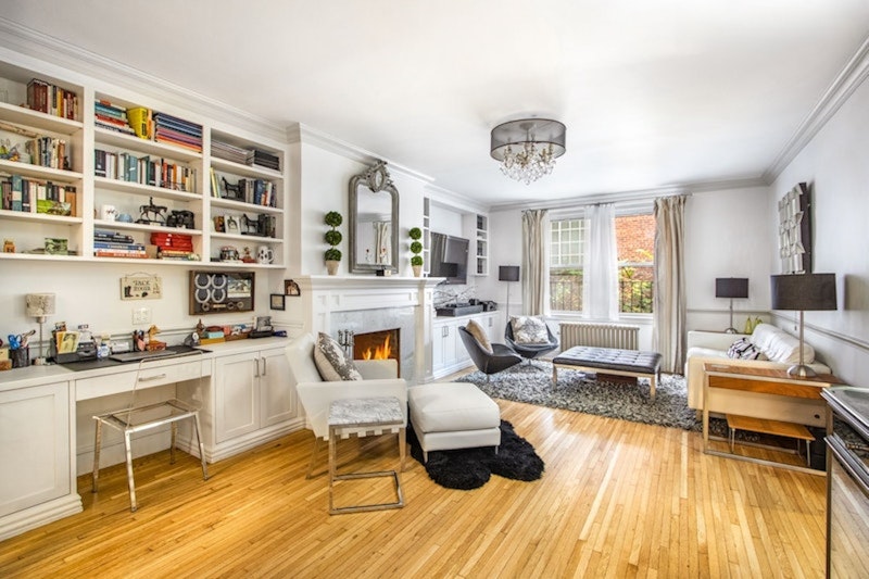 Property for Sale at 222 East 71st Street 1C, Upper East Side, Upper East Side, NYC - Bedrooms: 2 
Bathrooms: 1.5 
Rooms: 5  - $1,100,000