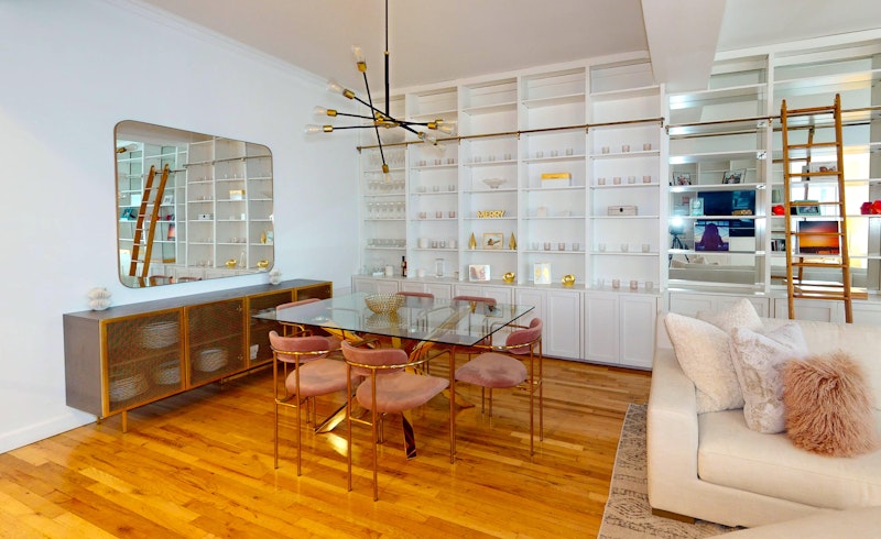 176 Broadway 14E, Lower Manhattan, Downtown, NYC - 2 Bedrooms  
2 Bathrooms  
5 Rooms - 