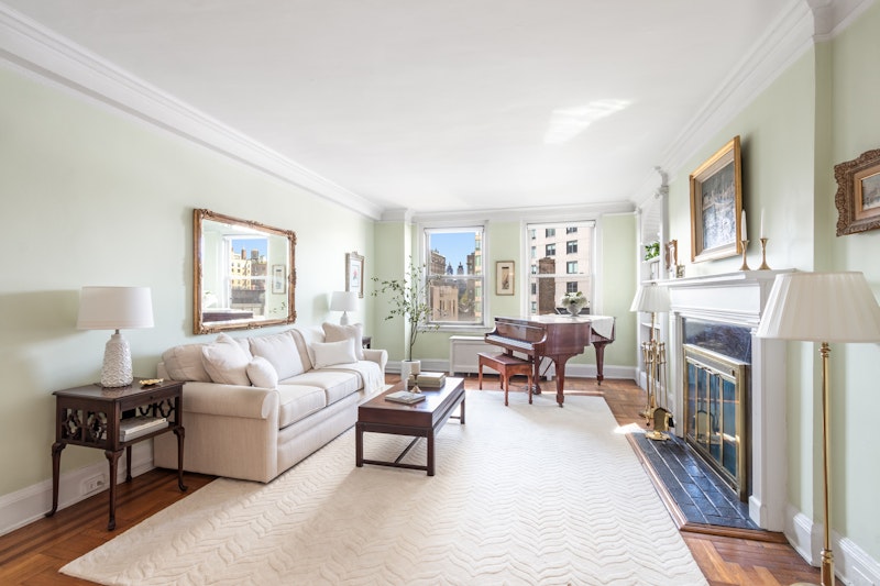 1192 Park Avenue 7E, Upper East Side, Upper East Side, NYC - 2 Bedrooms  
3 Bathrooms  
6 Rooms - 