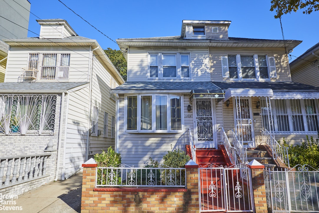 Photo 1 of 1365 Brooklyn Avenue, Brooklyn, New York, $649,000, Web #: 23224563