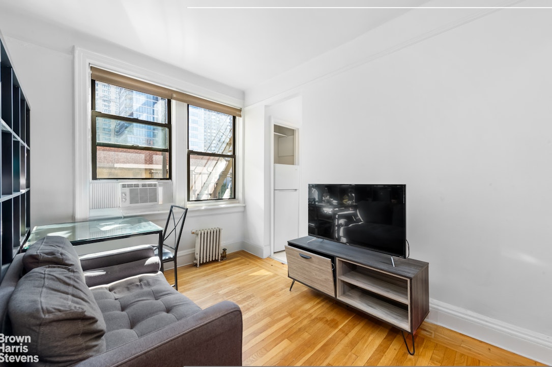 Photo 1 of 210 East 75th Street 6C, Upper East Side, NYC, $2,300, Web #: 23228732