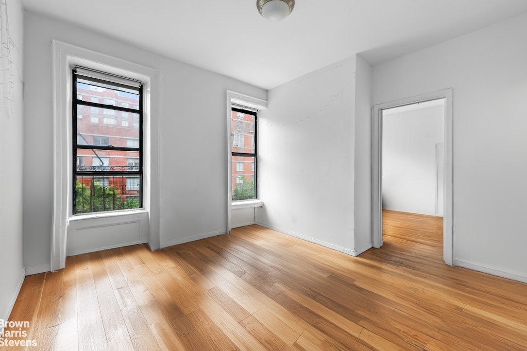 Photo 1 of 104 West 96th Street 14, Upper West Side, NYC, $3,250, Web #: 23238452