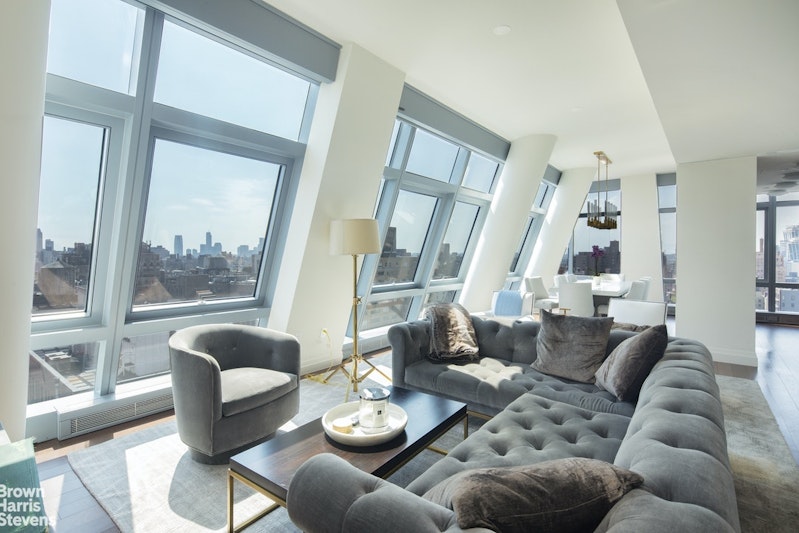 35 West 15th Street 15Cd, Flatiron, Downtown, NYC - 4 Bedrooms  
4.5 Bathrooms  
8 Rooms - 