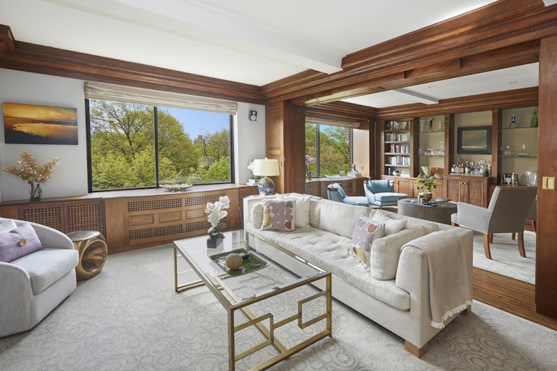 230 Central Park West 8Bcd, Upper West Side, Upper West Side, NYC - 5 Bedrooms  
6 Bathrooms  
9 Rooms - 