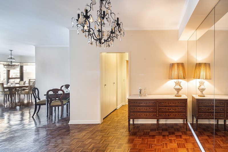 425 East 58th Street 8F, Midtown East, Midtown East, NYC - 1 Bedrooms  
1.5 Bathrooms  
4 Rooms - 