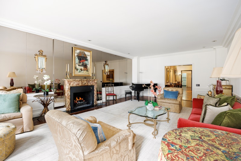 784 Park Avenue 8/9B, Upper East Side, Upper East Side, NYC - 3 Bedrooms  
4 Bathrooms  
10 Rooms - 