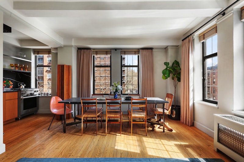 Property for Sale at 405 West 23rd Street 4E, Chelsea, Downtown, NYC - Bedrooms: 1 
Bathrooms: 1 
Rooms: 3  - $1,325,000