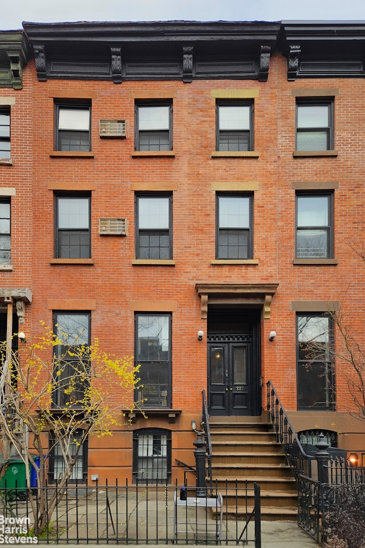 Photo 1 of 227 Dean Street, Boerum Hill, New York, $3,995,000, Web #: 23275430