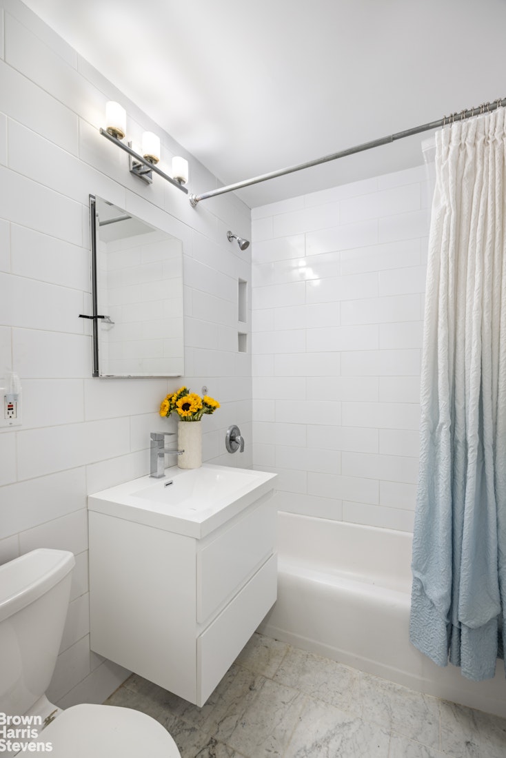333 East 79th Street, #19W