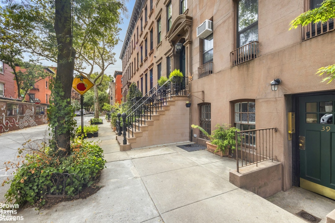 39 Charles Street, #5