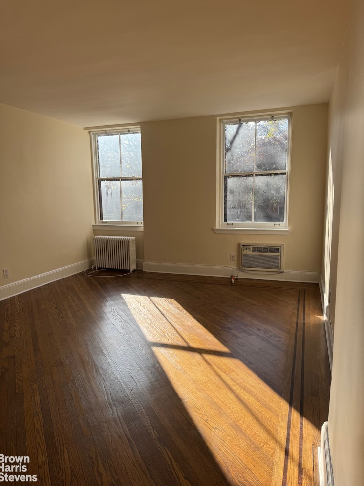 Photo 1 of 167 Congress Street 1F, Brooklyn, New York, $3,500, Web #: 23282739