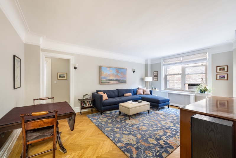 390 Riverside Drive 5C, Morningside Heights, Upper Manhattan, NYC - 1 Bedrooms  
1 Bathrooms  
3 Rooms - 