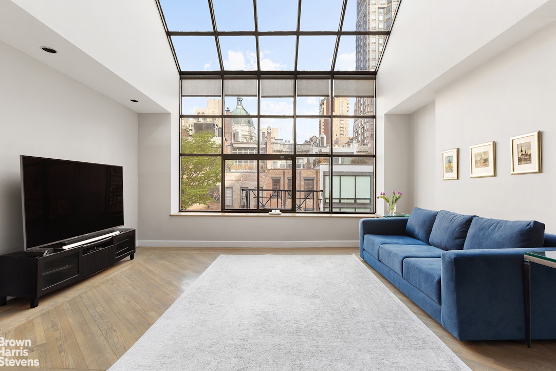 Photo 1 of 161 East 74th Street, Upper East Side, NYC, $9,500,000, Web #: 23315142